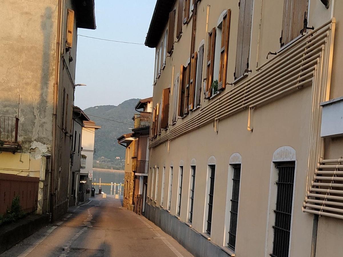 Casa Clusane D'Iseo 2 Passi Dal Lago Dış mekan fotoğraf